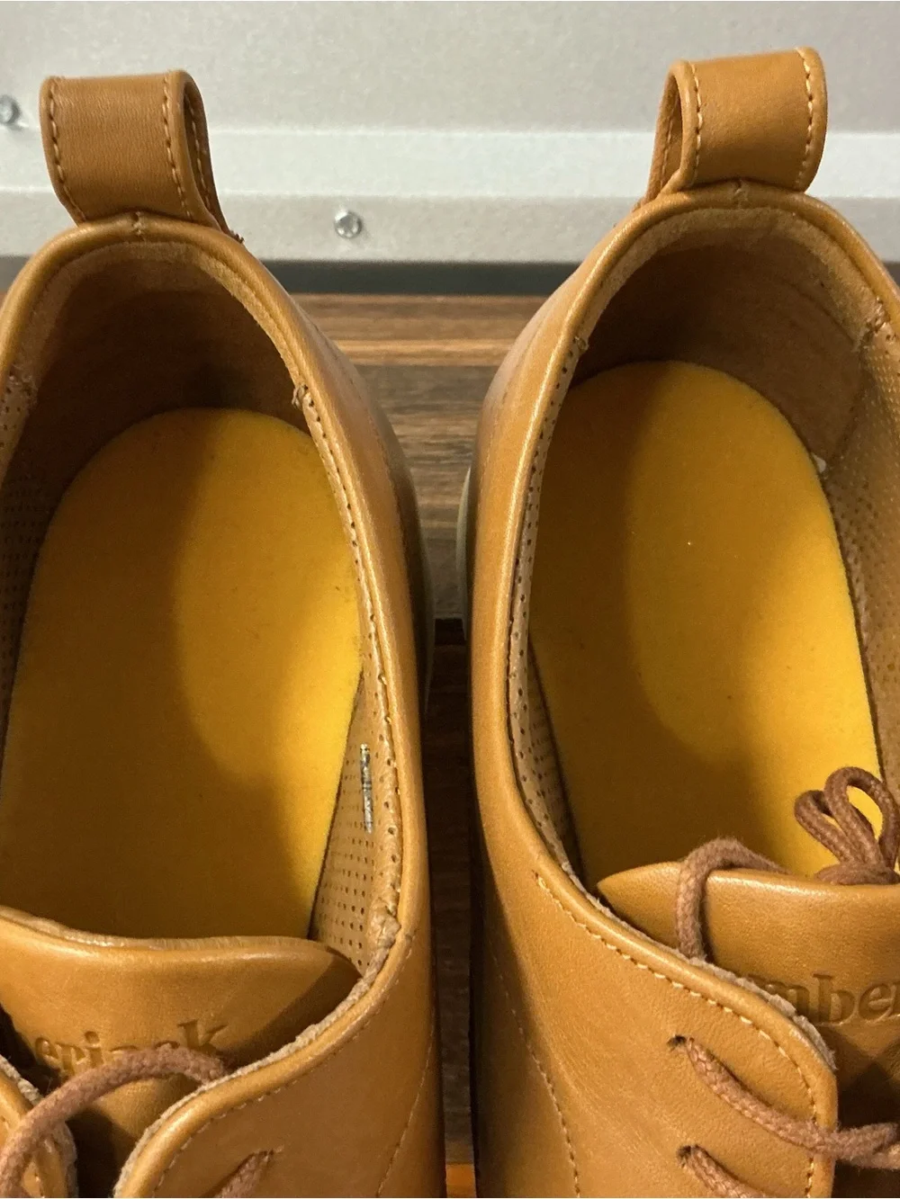 Amberjack men tan